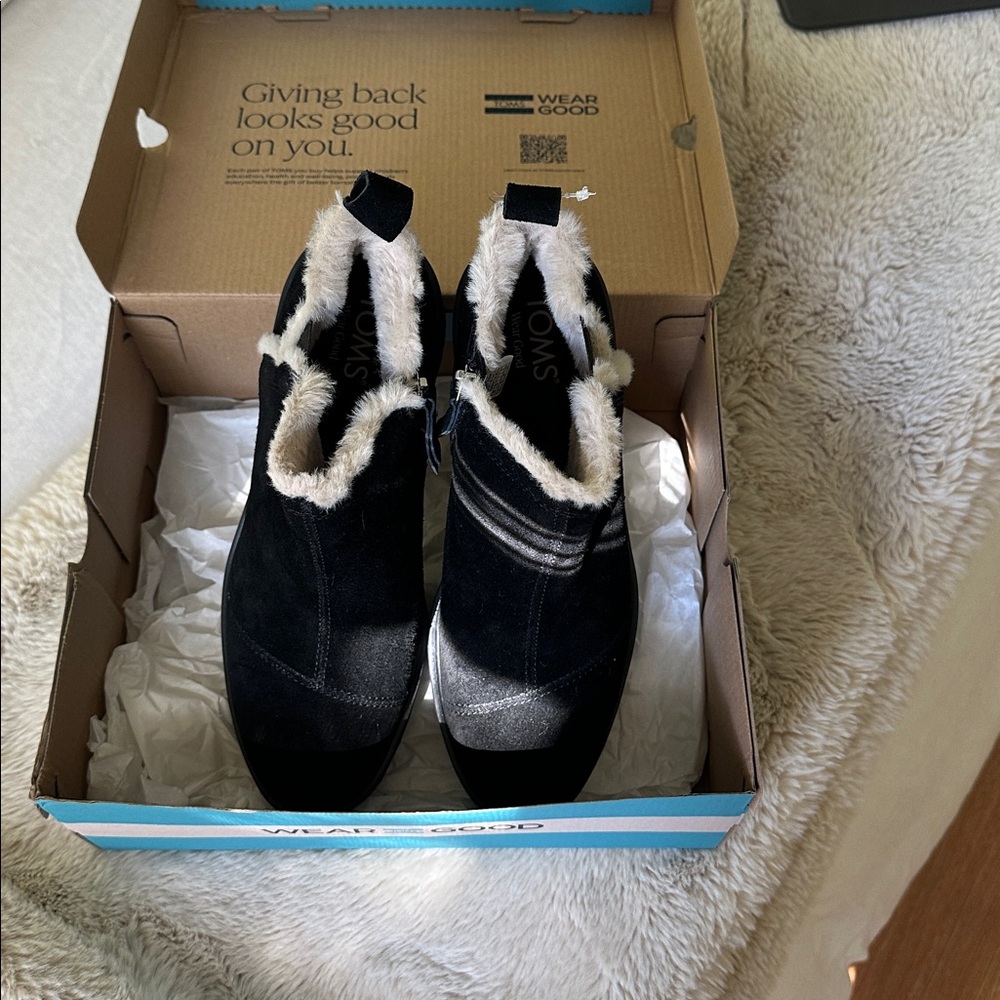 Toms - Picture 4 of 7